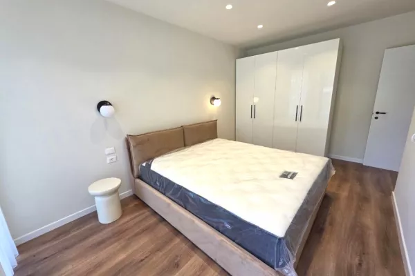 Shtepi ne shitje Vila Luksoze ne Durres, 3+1, Mobilimi E mobiluar, Pagesa 790,000  Euro.