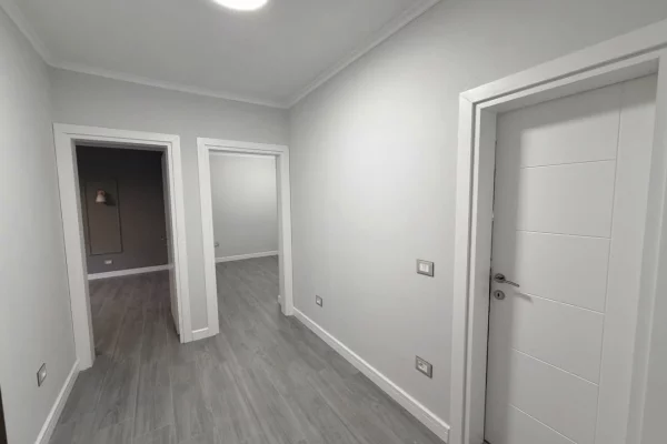 Shtepi me qera 1+1 ne Tirane - 500 Euro