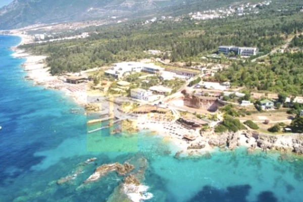 Land for Sale in Himara - 2,600,000 Euro