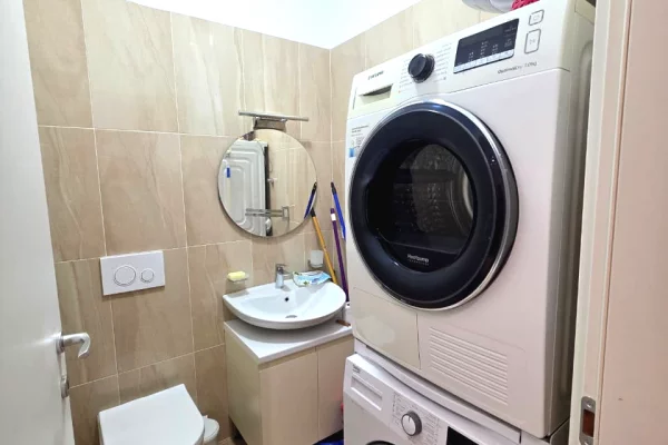 Shtepi me qera Apartament ne Tirane, 2+1, Mobilimi E mobiluar, Pagesa 850  Euro.