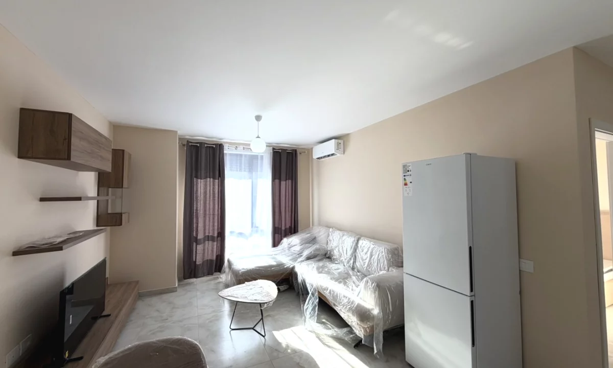 Shtepi ne shitje Apartament ne Tirane, 1+1, Mobilimi E mobiluar, Pagesa 122,000  Euro.