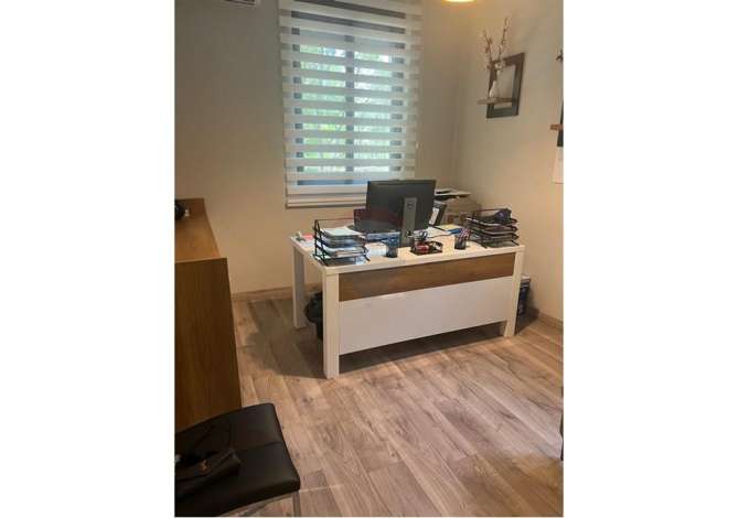 Zyre - Me Qera - Stadiumi Dinamo - Tirane