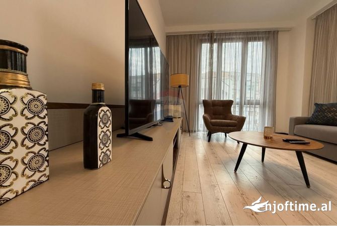 Casa in affitto 2+1 a Tirana - 1,400 Euro