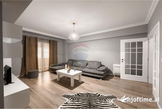Shtepi me qera 2+1 ne Tirane - 850 Euro