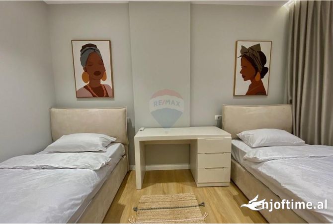 Shtepi me qera Apartament ne Tirane, 2+1, Mobilimi E mobiluar, Pagesa 1,200  Euro.