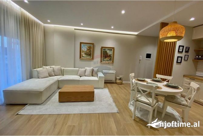 Shtepi me qera Apartament ne Tirane, 2+1, Mobilimi E mobiluar, Pagesa 1,200  Euro.