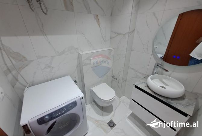 Shtepi me qera Apartament ne Tirane, 2+1, Mobilimi E mobiluar, Pagesa 650  Euro.