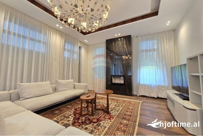 Shtepi me qera 4+1 ne Tirane - 7,000 Euro