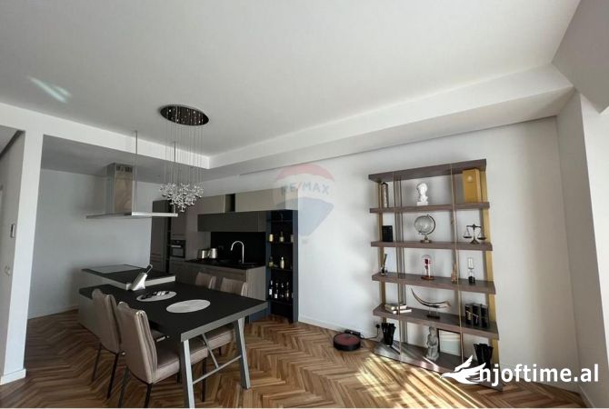 Shtepi me qera 1+1 ne Tirane - 2,000 Euro