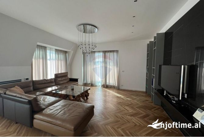 Shtepi me qera 1+1 ne Tirane - 2,000 Euro