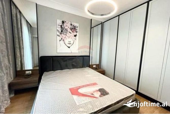 Shtepi me qera 2+1 ne Tirane - 1,600 Euro
