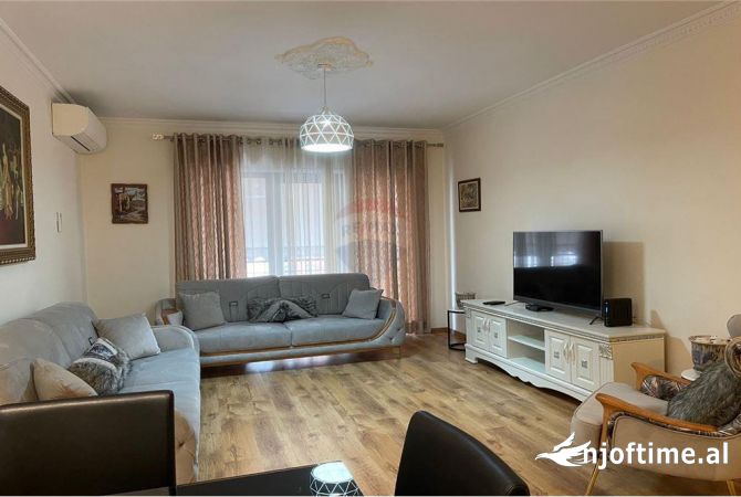 Shtepi me qera 1+1 ne Tirane - 650 Euro