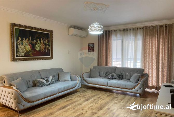 Shtepi me qera 1+1 ne Tirane - 650 Euro