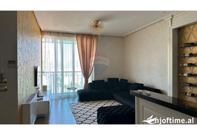 Shtepi me qera 2+1 ne Tirane - 2,500 Euro