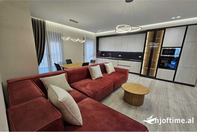 Shtepi me qera 2+1 ne Tirane - 1,500 Euro