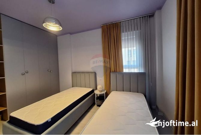 Shtepi me qera Apartament ne Tirane, 2+1, Mobilimi E mobiluar, Pagesa 800  Euro.