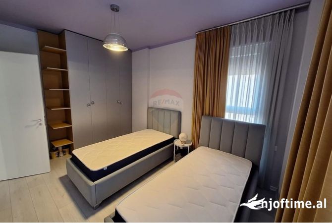 Shtepi me qera Apartament ne Tirane, 2+1, Mobilimi E mobiluar, Pagesa 800  Euro.