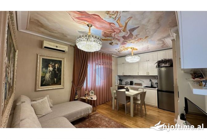 Shtepi me qera Apartament ne Tirane, 2+1, Mobilimi E mobiluar, Pagesa 1,200  Euro.