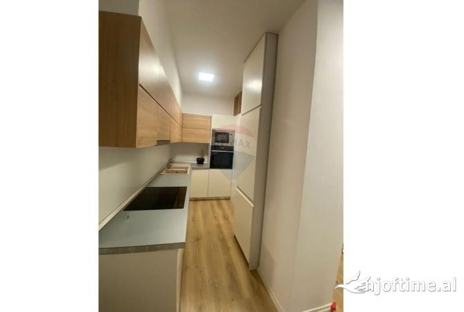 Shtepi me qera Apartament ne Tirane, 1+1, Mobilimi E mobiluar, Pagesa 550  Euro.