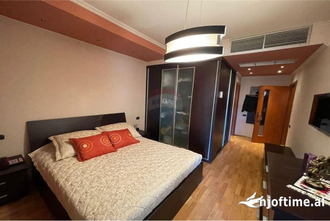 Shtepi ne shitje 3+1 ne Tirane - 530,000 Euro