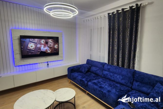 Shtepi me qera 2+1 ne Tirane - 1,500 Euro