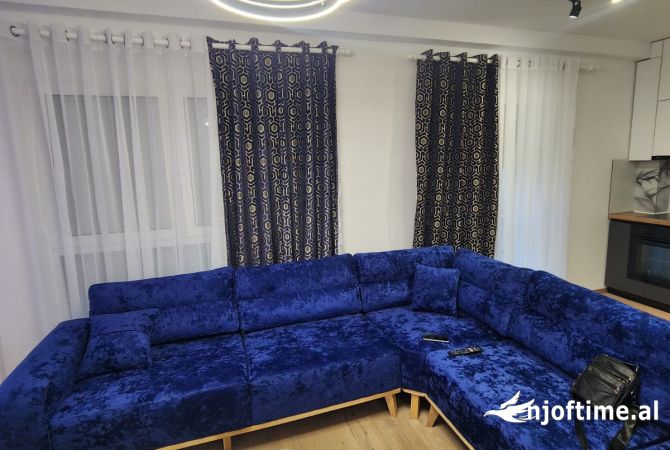 Shtepi me qera 2+1 ne Tirane - 1,500 Euro