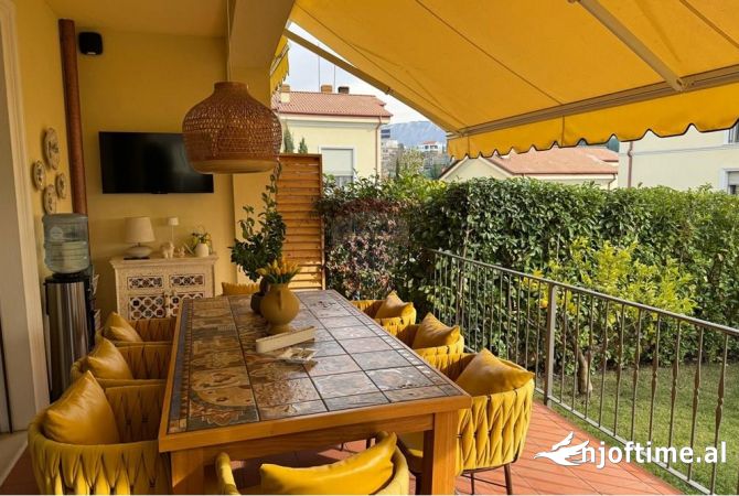 Shtepi ne shitje 2+1 ne Tirane - 530,000 Euro
