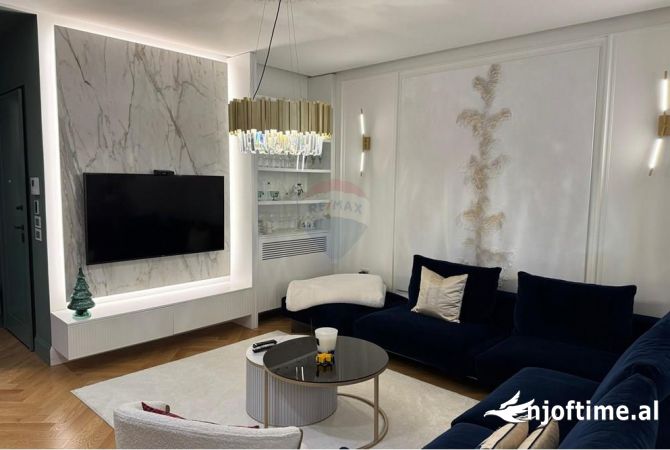 Shtepi ne shitje Apartament ne Tirane, 2+1, Mobilimi E mobiluar, Pagesa 530,000  Euro.