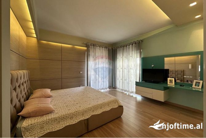 Shtepi me qera Apartament ne Tirane, 2+1, Mobilimi E mobiluar, Pagesa 1,200  Euro.