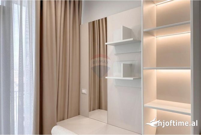 Shtepi me qera Apartament ne Tirane, 2+1, Mobilimi E mobiluar, Pagesa 2,000  Euro.