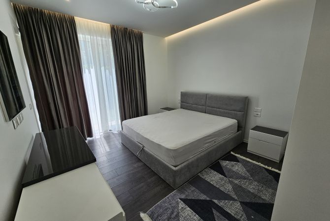 Shtepi me qera Apartament ne Tirane, 2+1, Mobilimi E mobiluar, Pagesa 2,000  Euro.