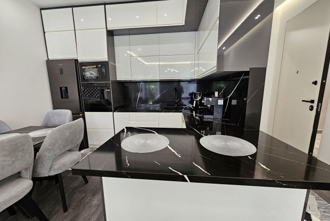 Shtepi me qera Apartament ne Tirane, 2+1, Mobilimi E mobiluar, Pagesa 2,000  Euro.