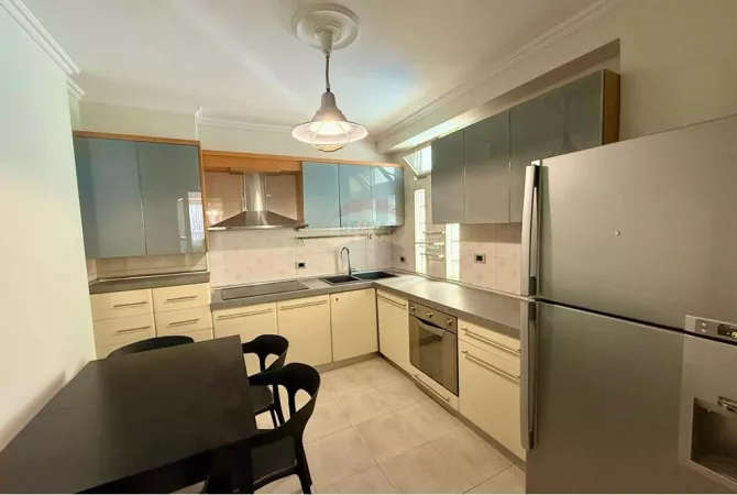 Shtepi ne shitje 3+1 ne Tirane - 340,800 Euro