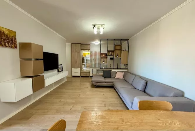 Shtepi ne shitje 2+1 ne Tirane - 189,000 Euro
