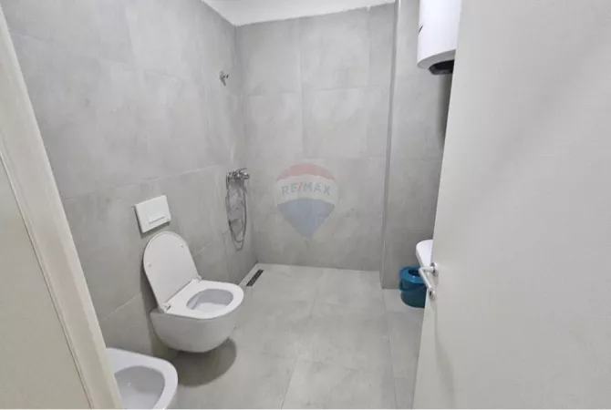 Shtepi me qera Apartament ne Tirane, 2+1, Mobilimi E mobiluar, Pagesa 500  Euro.