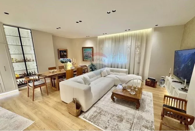 Shtepi me qera 2+1 ne Tirane - 1,500 Euro