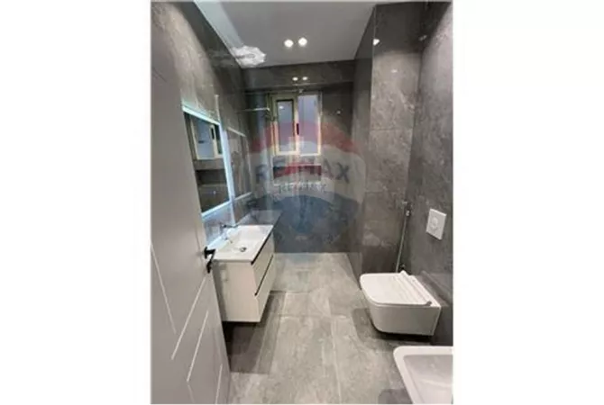 Shtepi me qera Apartament ne Tirane, 2+1, Mobilimi E mobiluar, Pagesa 1,100  Euro.