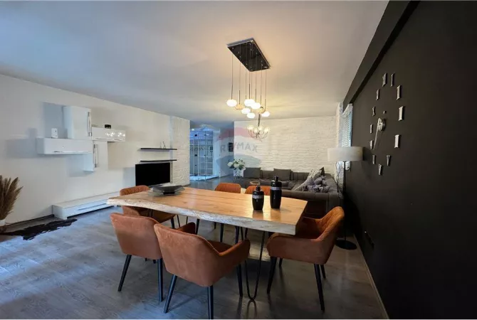 Shtepi me qera 2+1 ne Tirane - 950 Euro