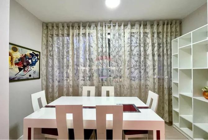 Shtepi me qera Apartament ne Tirane, 2+1, Mobilimi E mobiluar, Pagesa 700  Euro.