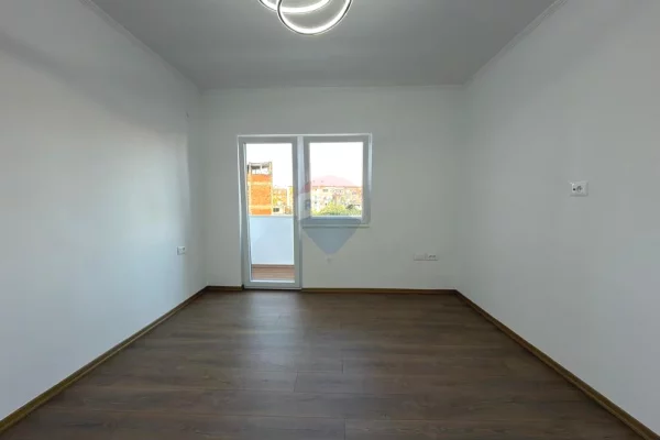Shtepi ne shitje Apartament ne Tirane, 2+1, Mobilimi E mobiluar, Pagesa 149,000  Euro.