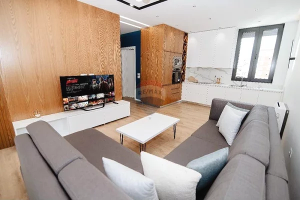 Casa in affitto 2+1 a Tirana - 1,500 Euro