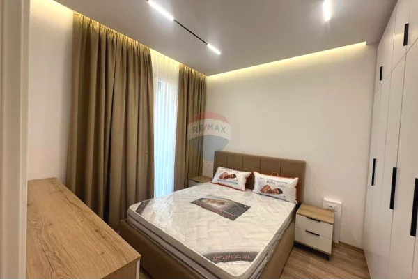 Shtepi me qera 1+1 ne Tirane - 700 Euro