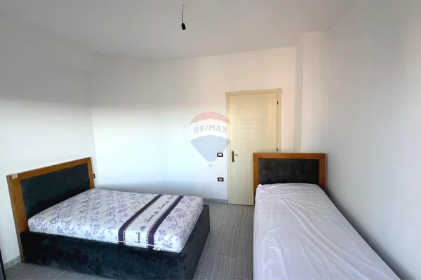 Shtepi me qera 2+1 ne Tirane - 550 Euro
