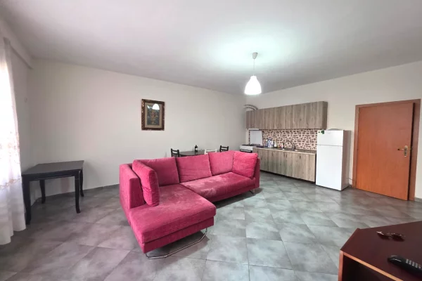 Apartament 1+1 me qera ne Astir