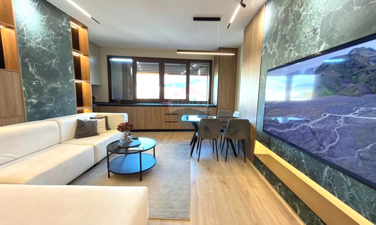 Shtepi me qera Apartament ne Tirane, 2+1, Mobilimi E mobiluar, Pagesa 1,500  Euro.