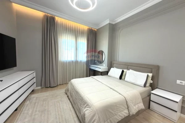 Shtepi me qera Apartament ne Tirane, 2+1, Mobilimi E mobiluar, Pagesa 1,500  Euro.