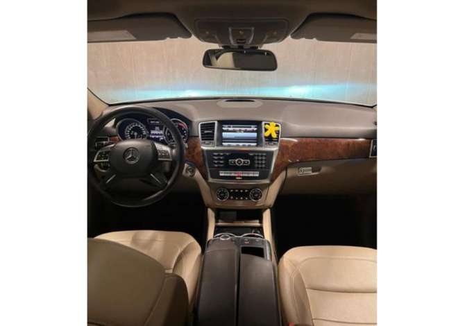 Noleggio Auto  a Tirana - 90 Euro