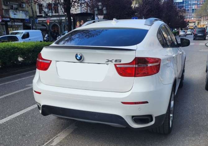 Noleggio Auto  a Tirana - 100 Euro