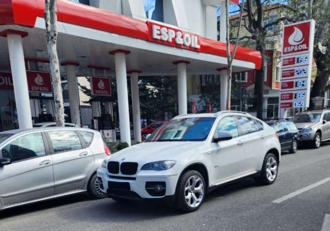Noleggio Auto  a Tirana - 100 Euro