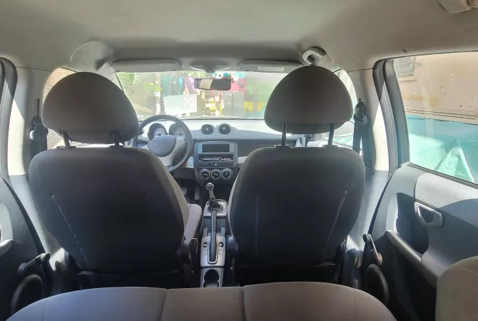 Cars for sale in Tirana - 2,500 Euro